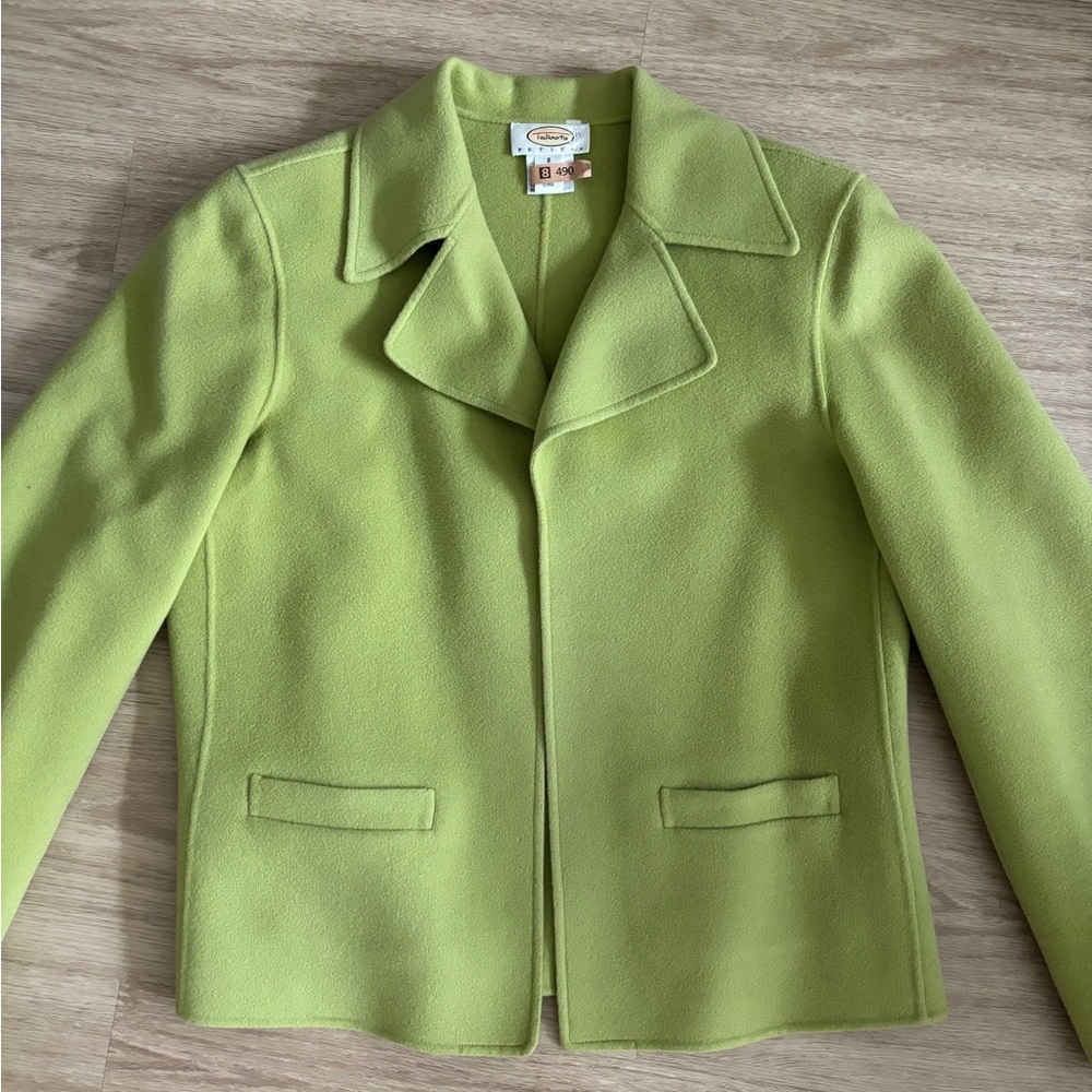 lime green vintage talbots blazer! 🍋‍🟩
